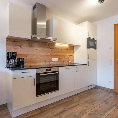 Tauern Mitterwirt 311 *