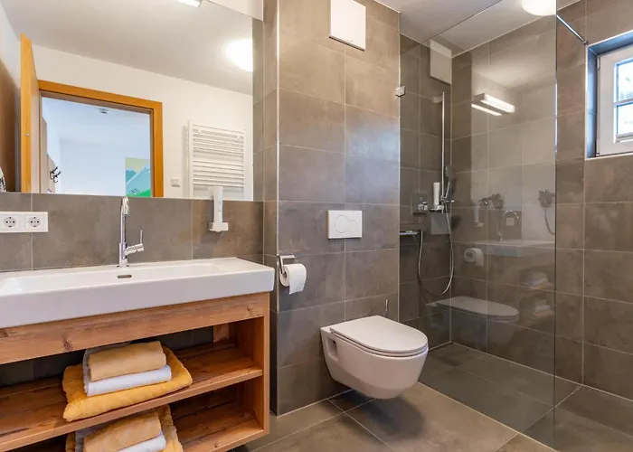 Tauern Mitterwirt 311 *